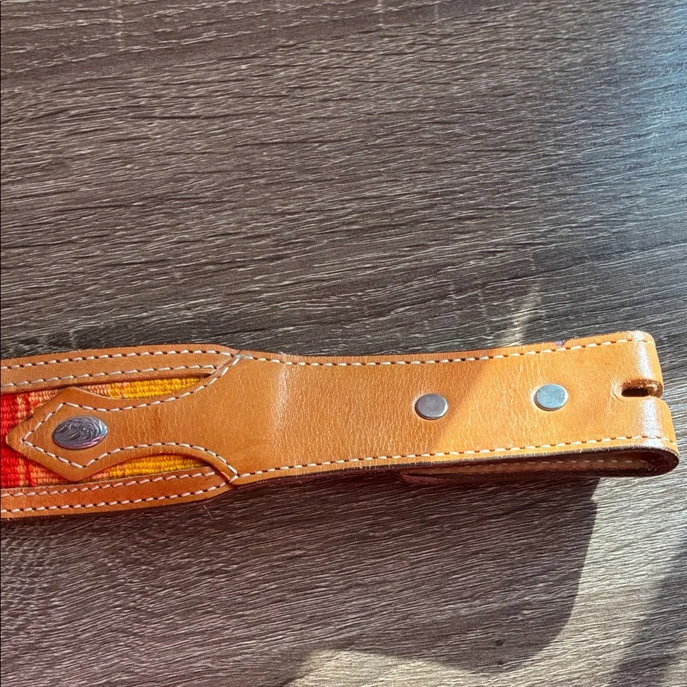 Women’s Vintage Circle Y of Yoakum Multi Color Belt Size 28